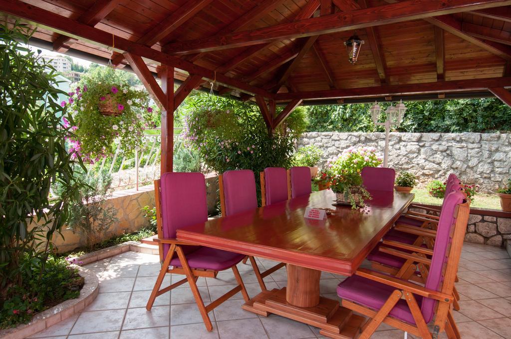 Bed & Breakfast Villa Klara Icici Exterior photo