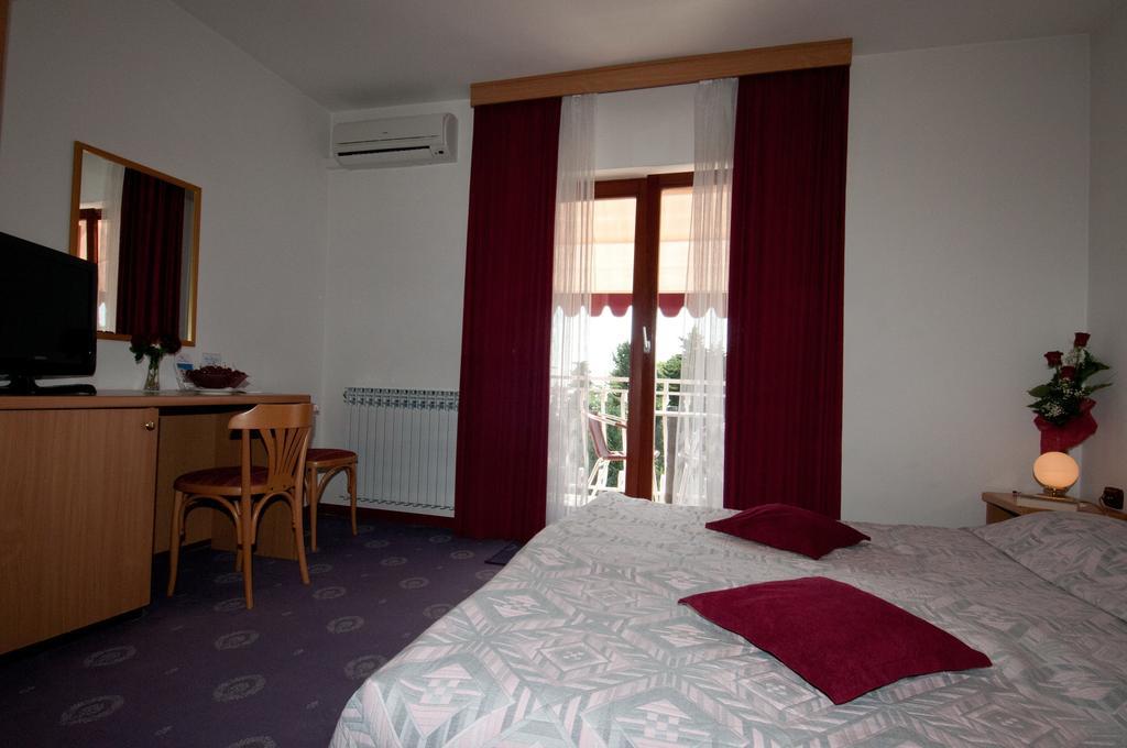 Bed & Breakfast Villa Klara Icici Room photo