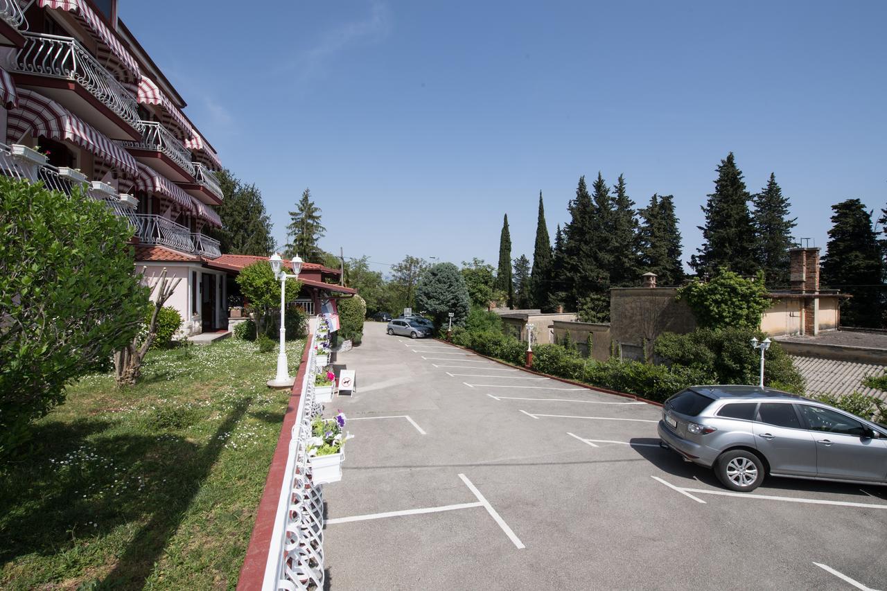 Bed & Breakfast Villa Klara Icici Exterior photo